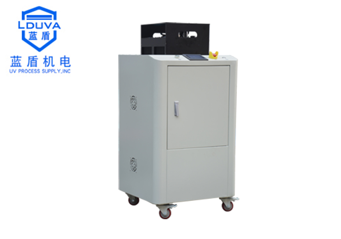 uv固化設(shè)備水冷機(jī)和風(fēng)冷機(jī)區(qū)別在那？